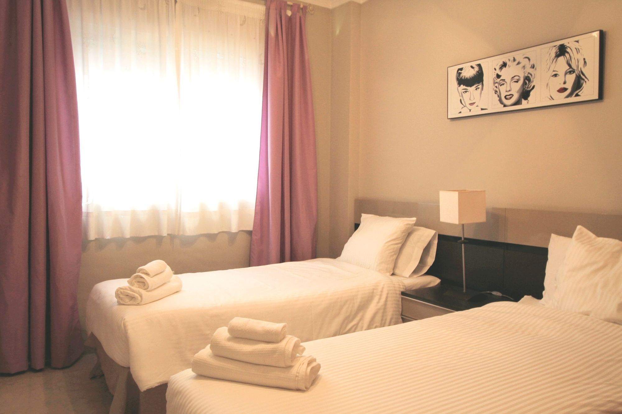 Centro Av. Del Mar Apartment Marbella