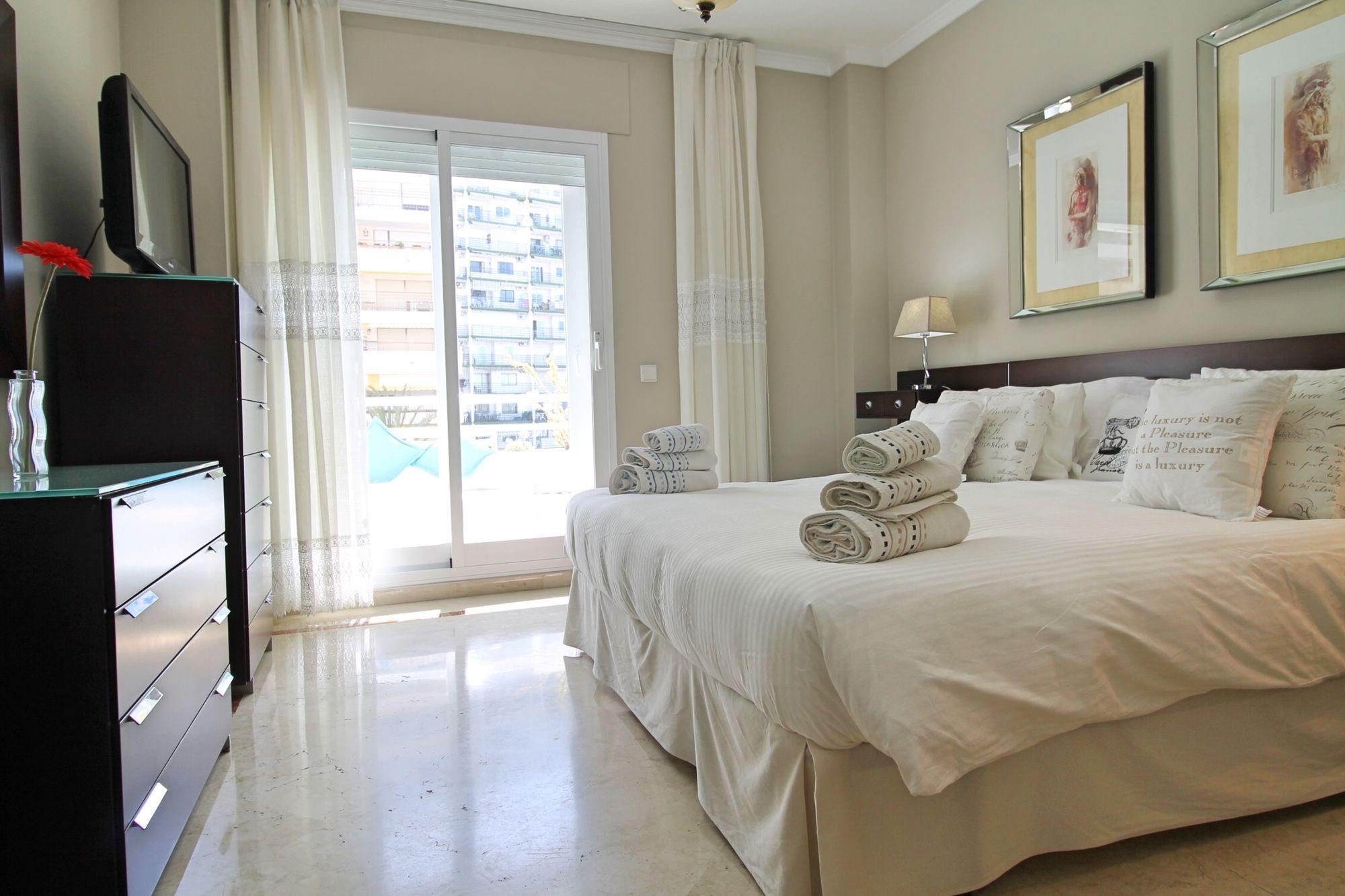 Centro Av. Del Mar Marbella